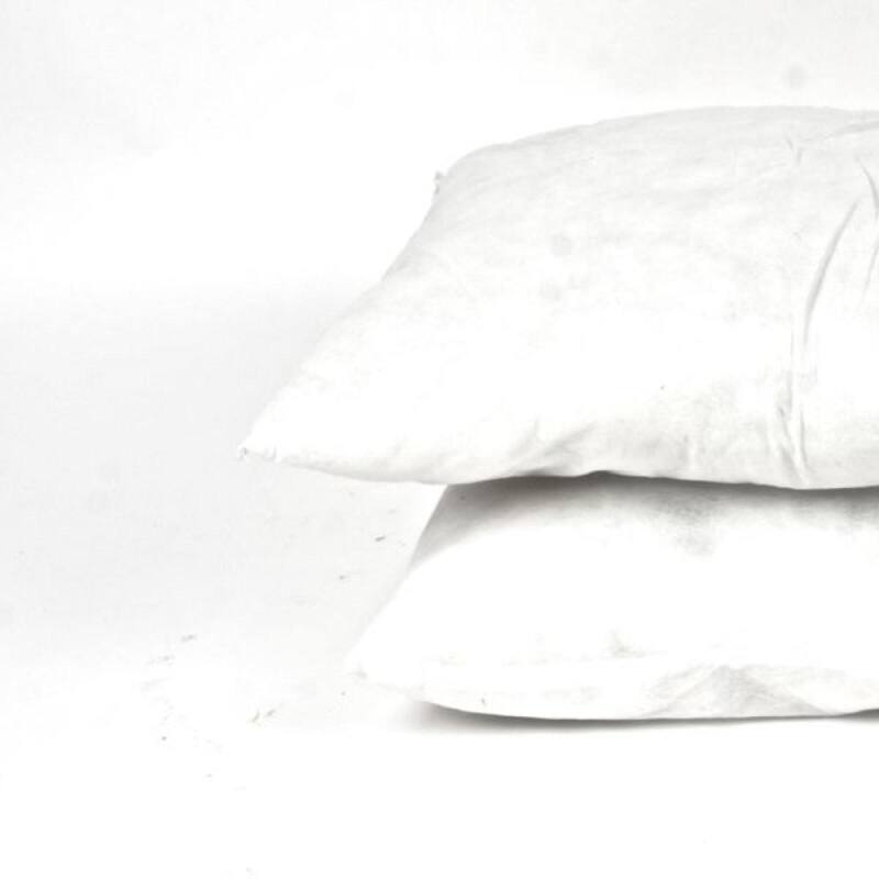 White 500 Gr 20 X 20 Pillow Insert