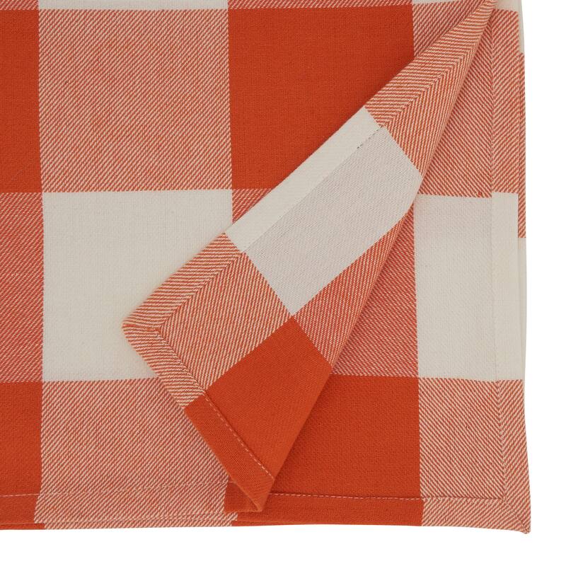 Tablecloth With Buffalo Plaid Design