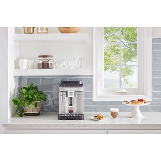 De'Longhi Magnifica Evo Coffee and Espresso Machine