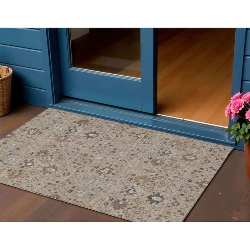 HomeRoots Oriental Traditional Rectangle Outdoor Rug - 3' x 5'