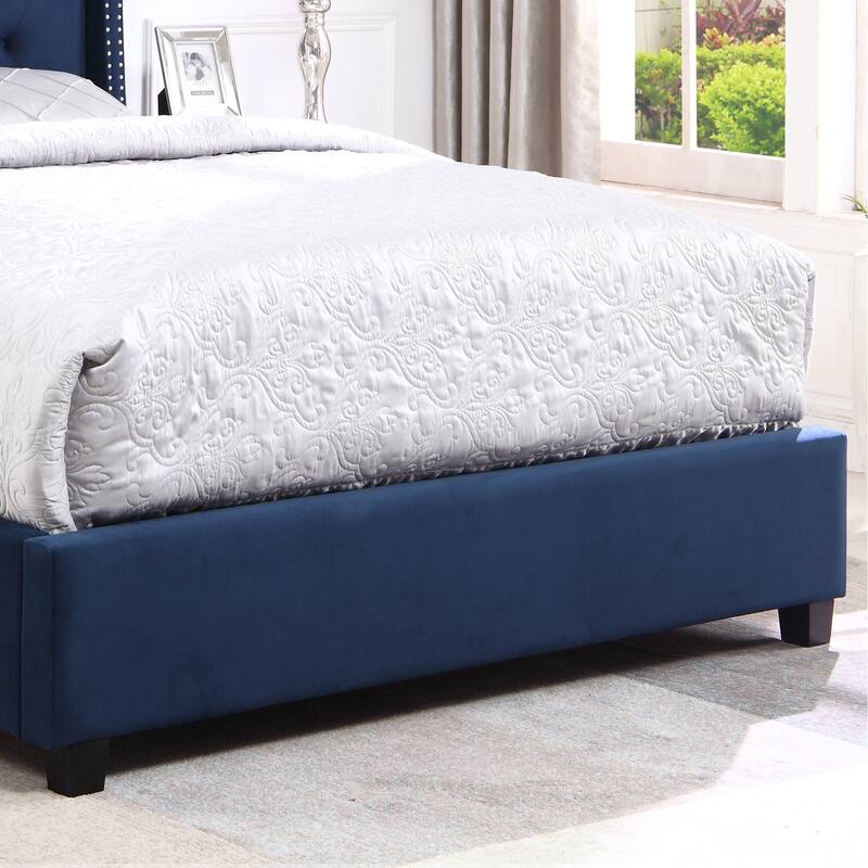 Upholstered Polyester Bed with Tufted Wingback