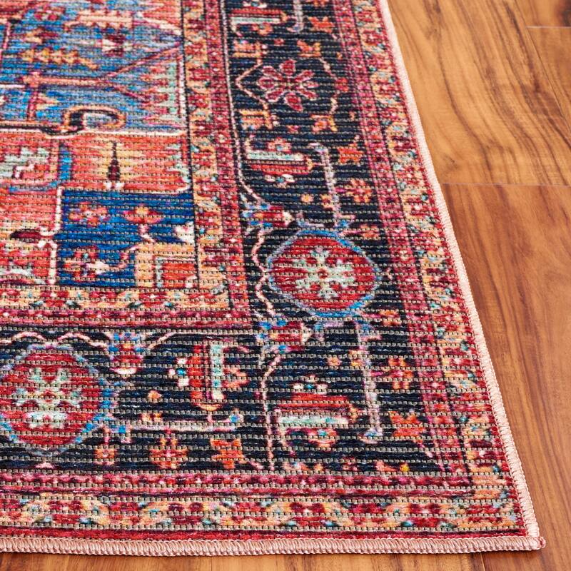 SAFAVIEH Serapi Machine Washable Slip Resistant Martina Rug