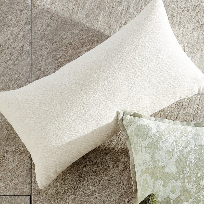 Indoor/Outdoor Accent Pillows