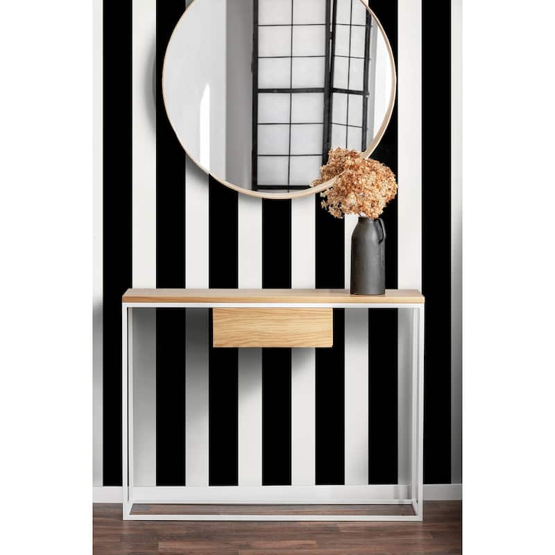 Luxe Haven Designer Stripe Peel and Stick Wallpaper