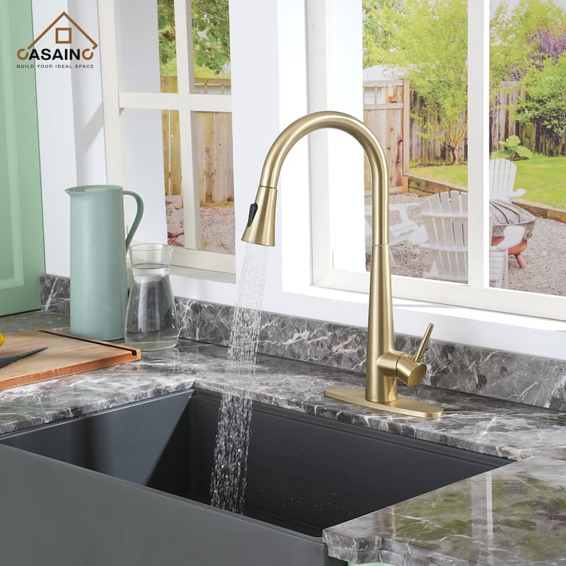 Single Handle Pull Down Sprayer Kitchen Faucet