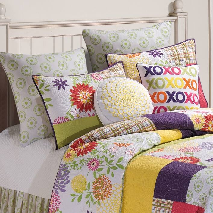 Macie Quilt