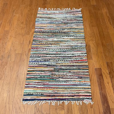 Handmade One-of-a-Kind Wool Kilim (India) - 2' x 3'2