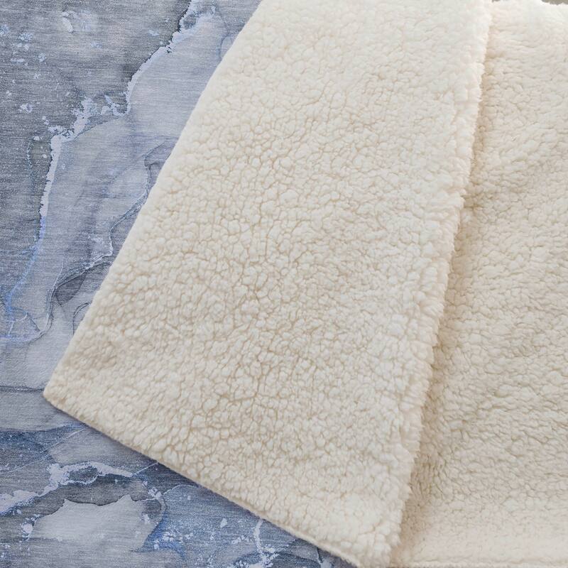 Premium Machine Washable Modern Abstract Sherpa Throw Blanket