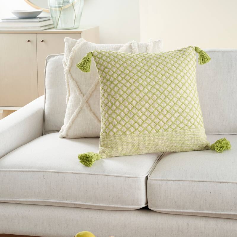Mina Victory Life Styles Lattice With Tassels 18"X18" Indoor Throw Pillow