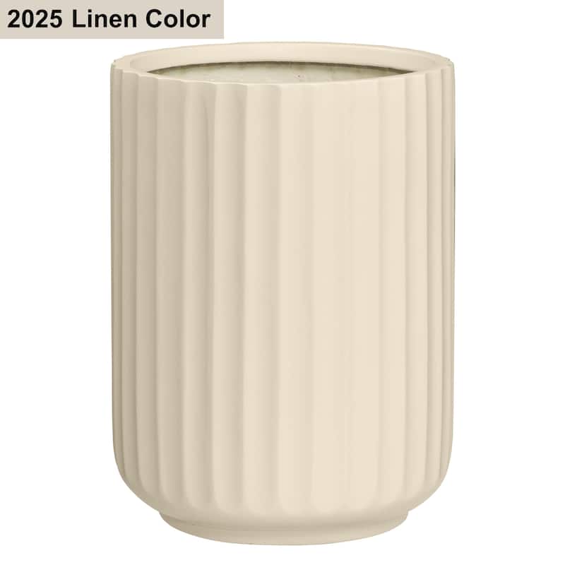 DreamPatio North Pole Fiberstone Planter
