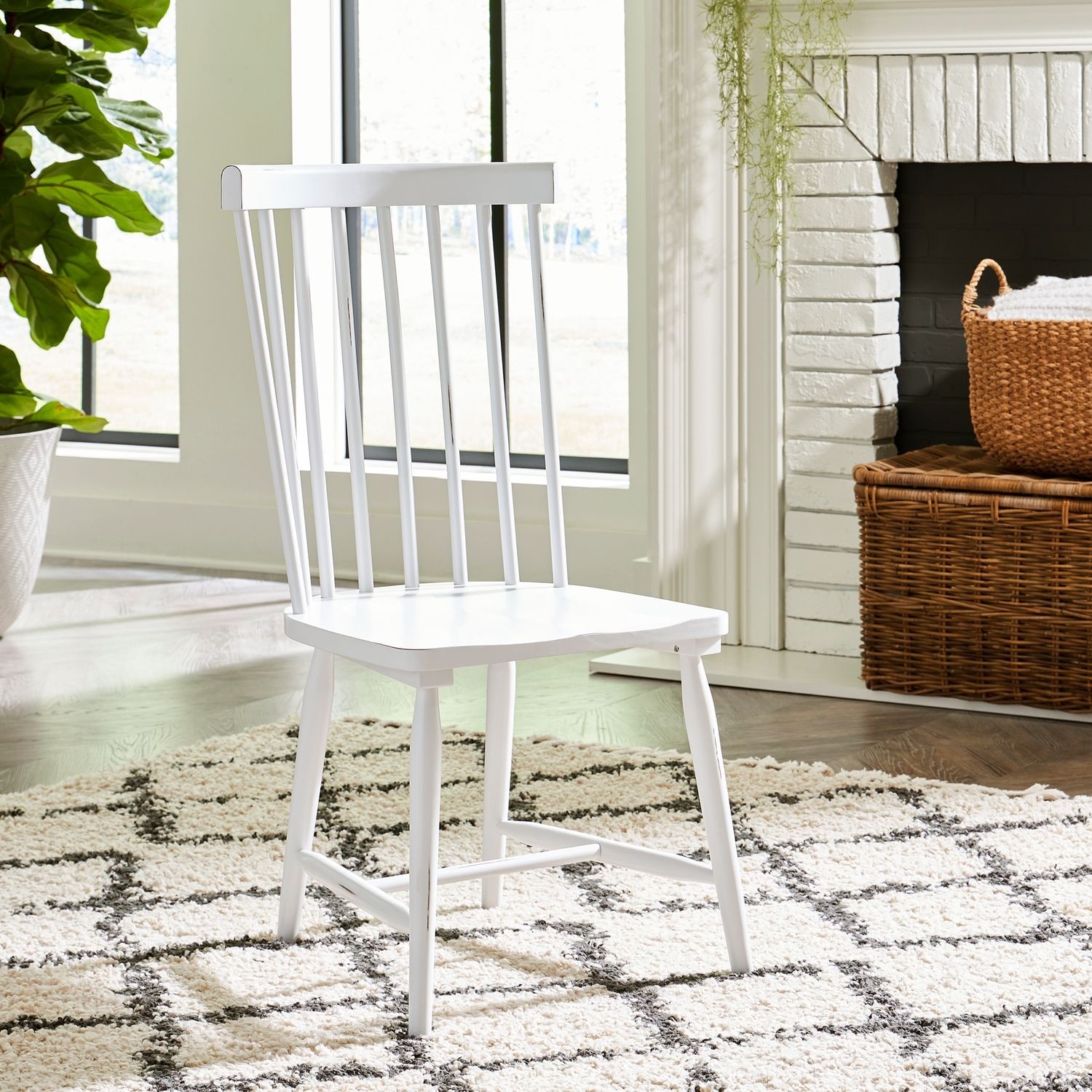 Liberty Furniture Capeside Cottage Wood Dining Chairs Set of 2 Spindle Back