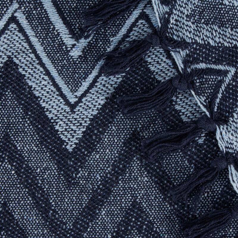 DII Zig-Zag Chevron Throw
