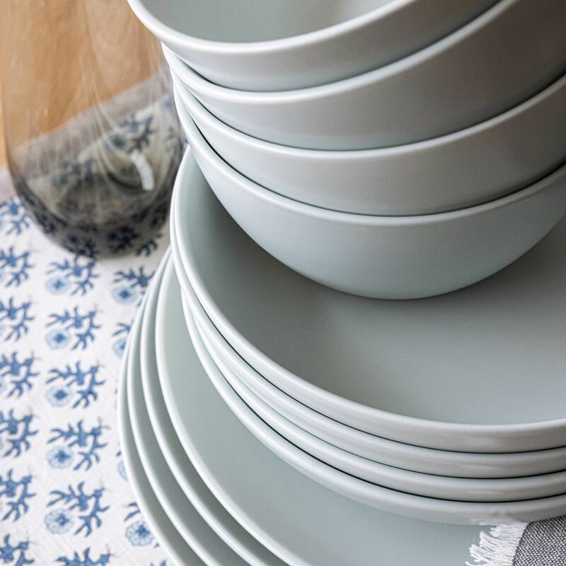 over&back Coupe Semi-Matte Stoneware Dinnerware Set