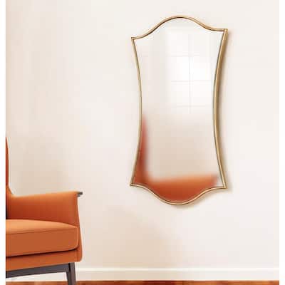 HomeRoots 31" Gold Scalloped Metal Framed Accent Mirror - 18.15' X '30.55' X '0.6