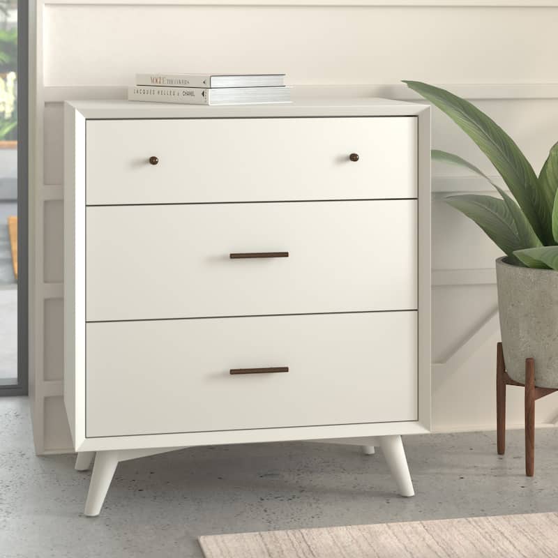 Carson Carrington Bjaeverskov Mid-century Wood 3-drawer Small Chest - White