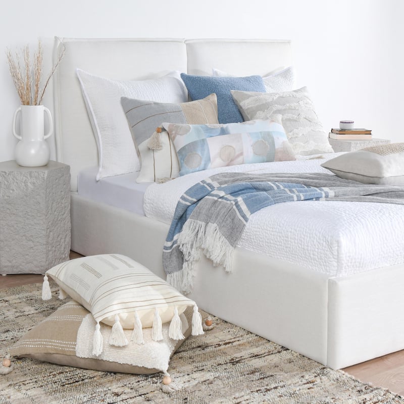 Villa by Classic Home Lima 100% Belgian Linen 50x70 Throw Blanket