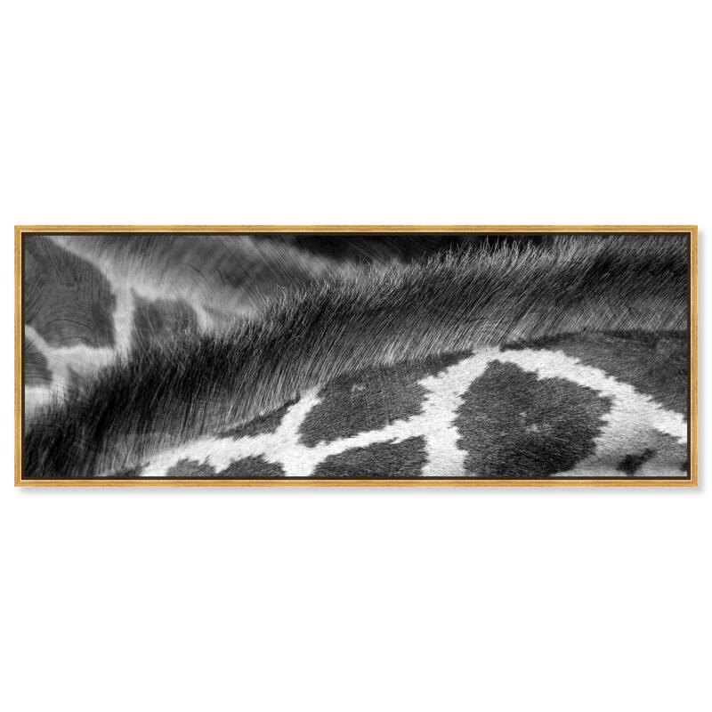 Giraffe Close Up Panoramic Canvas by Art Remedy - Gold - 54" x 20"