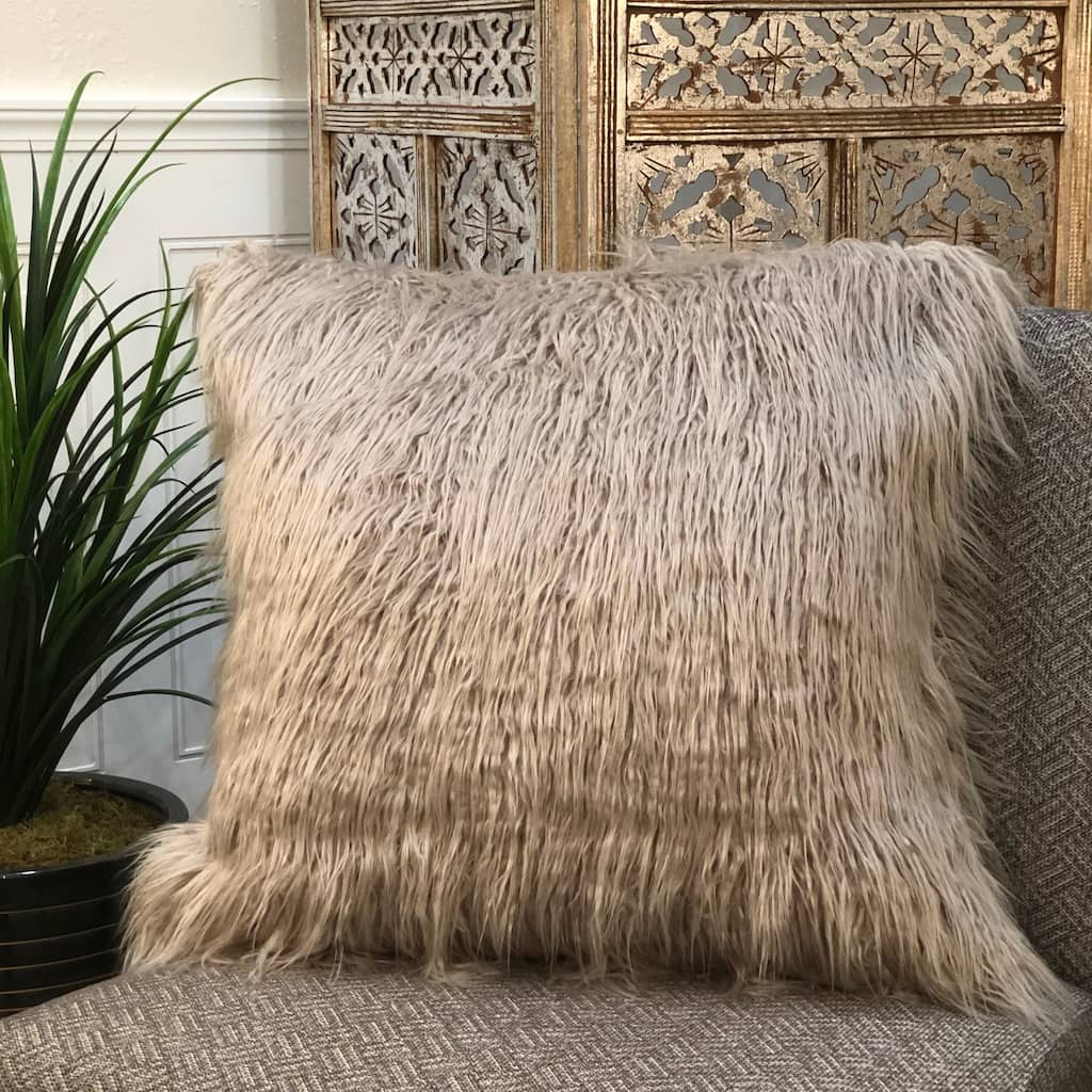 Pillow - Triscina Fauxfur 22" x 22" Feather / Down Fill