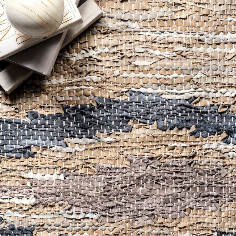 Nuloom Farren Hand Woven Diamond Leather Area Rug