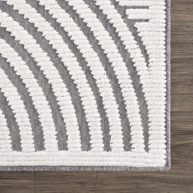 Hauteloom Deron Living Room, Bedroom Machine Washable Area Rug - White, Off White - 2' x 2'10"