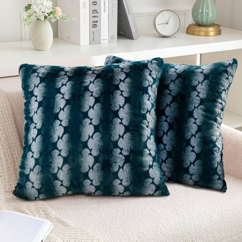 Serenta Ballys FauxFur 2 Piece Pillow Shell Set