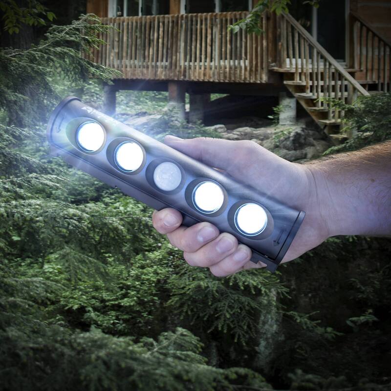 Wagan EL8567 1000 Lumen In and Out Solar Wall Light - Black