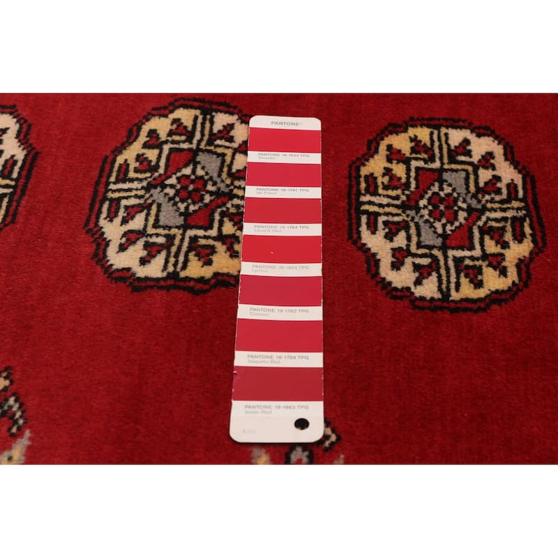 ECARPETGALLERY Hand-knotted Peshawar Bokhara Red Wool Rug - 2'7 x 6'8