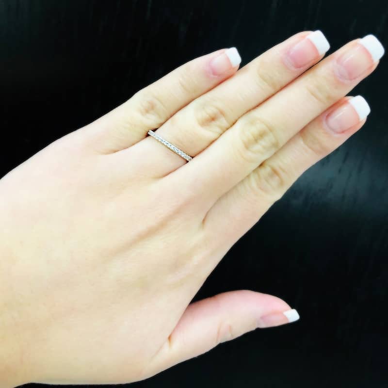 Auriya 10k Gold 1/10ctw Petite Stackable Diamond Wedding Band Ultra-Thin (J-K, I2-I3)