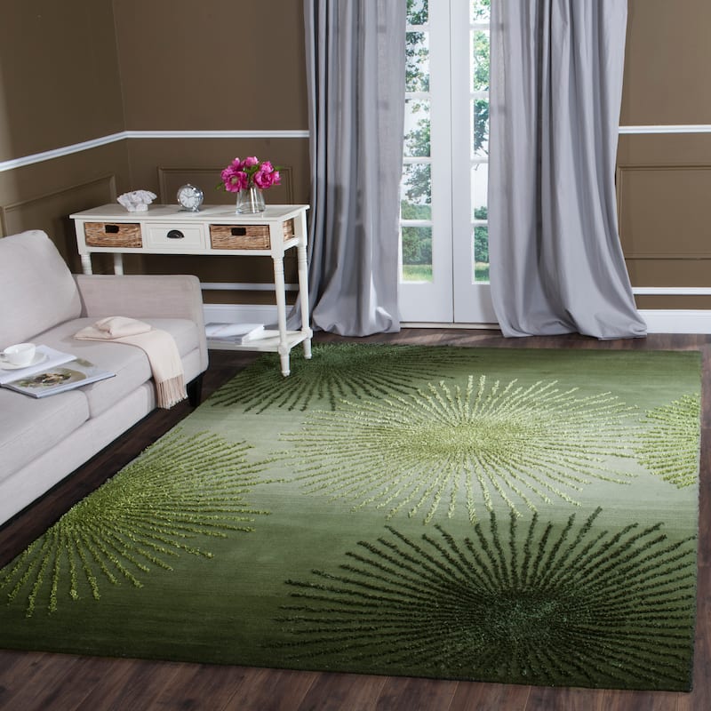 SAFAVIEH Handmade Soho Miyase Burst New Zealand Wool Rug - 8'3" x 11' - Green/Multi