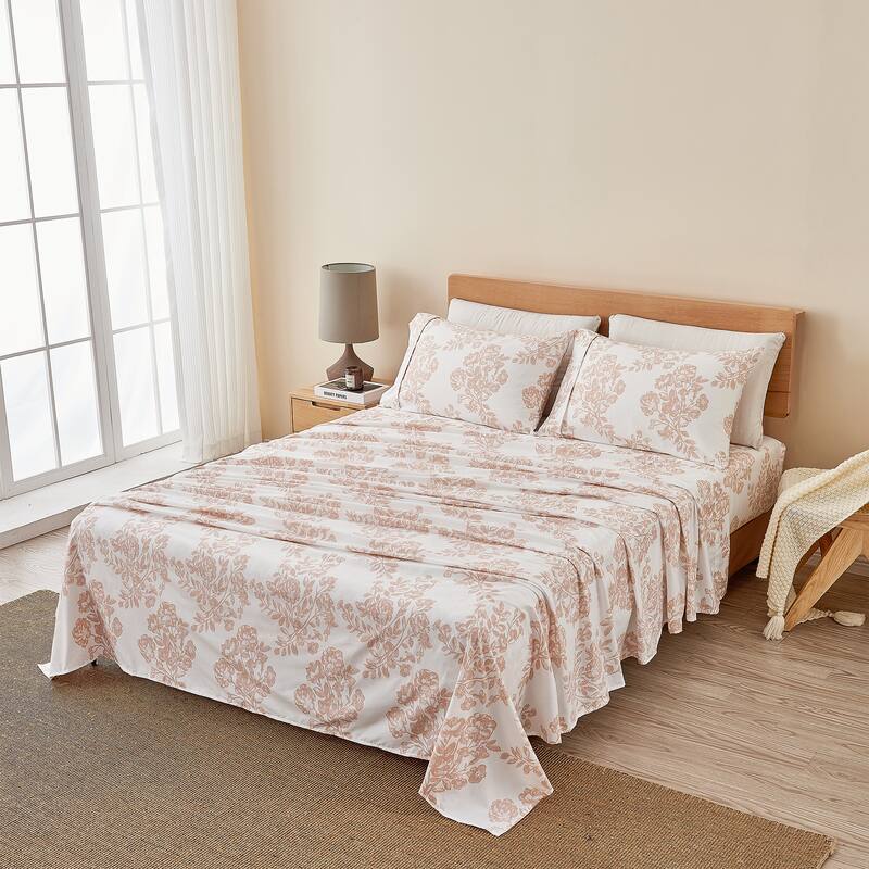 Linery & Co. Ultra-Soft Brushed Holiday-Printed Microfiber Sheet Set