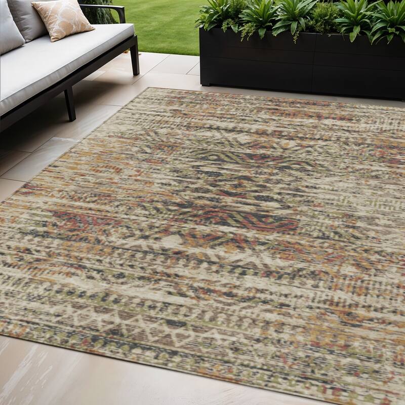 HomeRoots Moroccan Transitional Rectangle Outdoor Rug - 5' X 8'