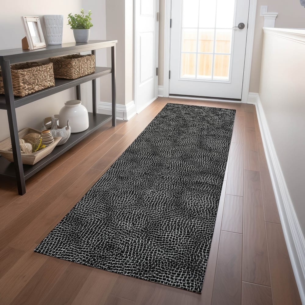 Machine Washable Indoor/ Outdoor Solid Modern Chantille Rug
