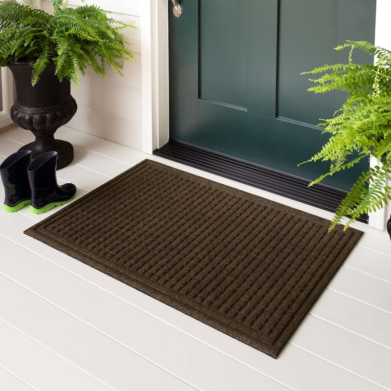 Mohawk Home Waffle Grid Impression Indoor/Outdoor Recycled Rubber All Weather Utility Doormat
