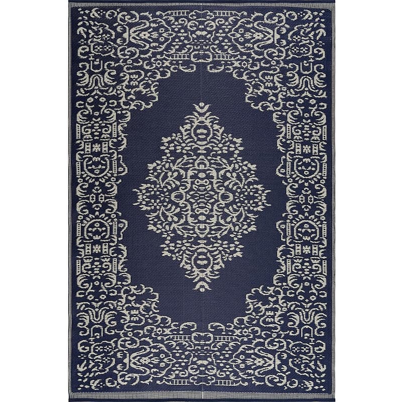 Lightweight Indoor Outdoor Reversible Plastic Area Rug - 5.9 x 8.9 Feet - Medallion Oriental- Blue - 5'9" x 8'9"