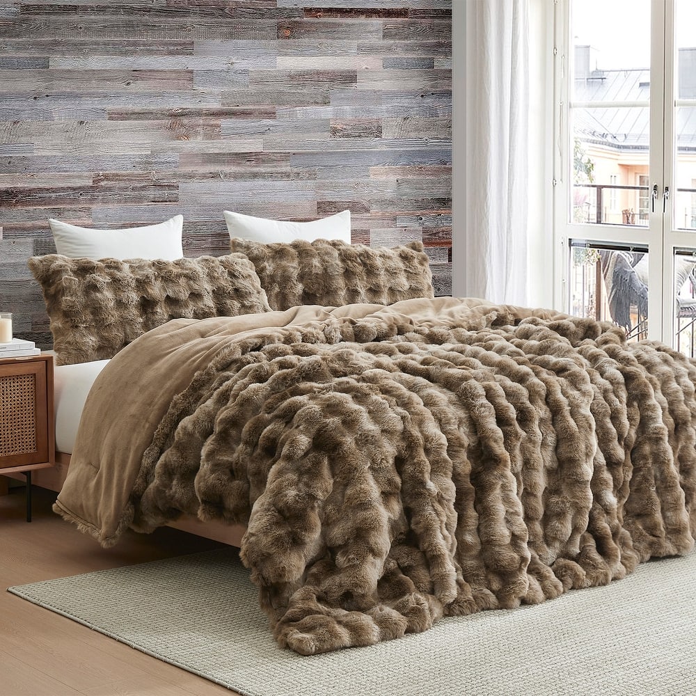 Beary Soft® - Coma Inducer® Oversized Comforter Set - Kodiak Brown