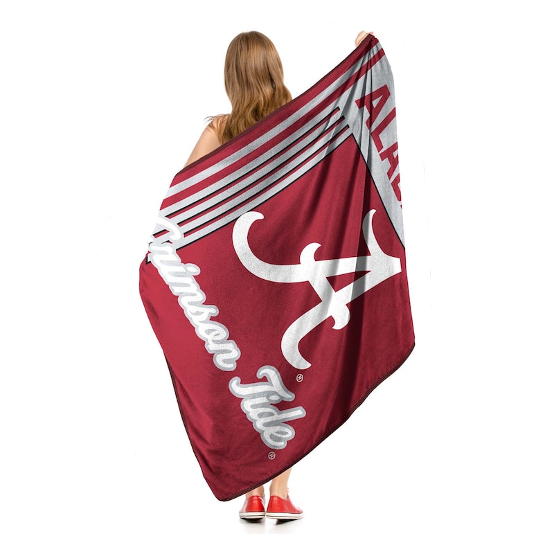 NCAA Alabama Crimson Tide 46" x 60" Microfiber Throw Blanket