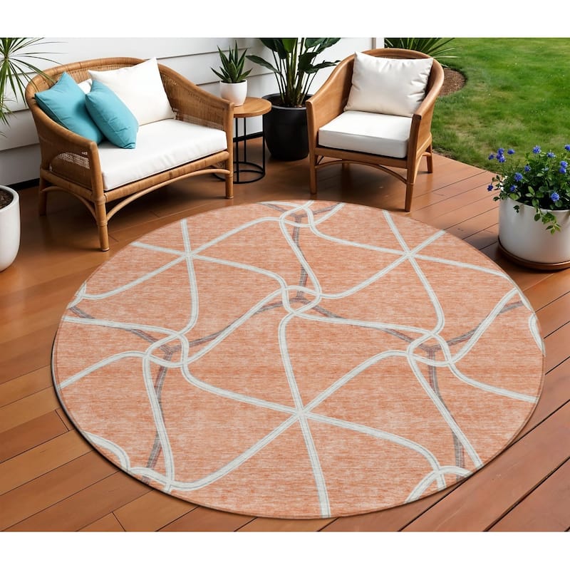HomeRoots Geometric Contemporary Rectangle Outdoor Rug - 8' Round