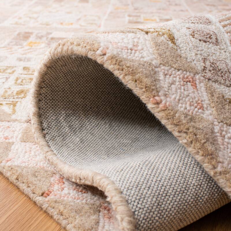 SAFAVIEH Handmade Soho Ariana Wool Rug