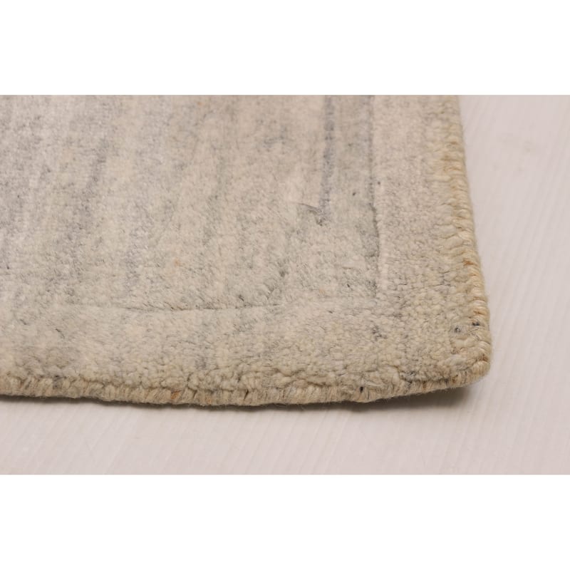 ECARPETGALLERY Hand Loomed Kashkuli Gabbeh Light Grey Wool Rug - 5'7 x 7'9