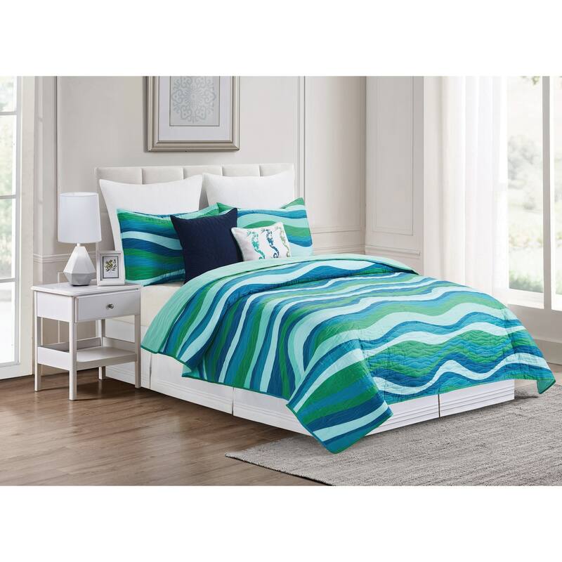 Deep Blue Sea Quilt Set