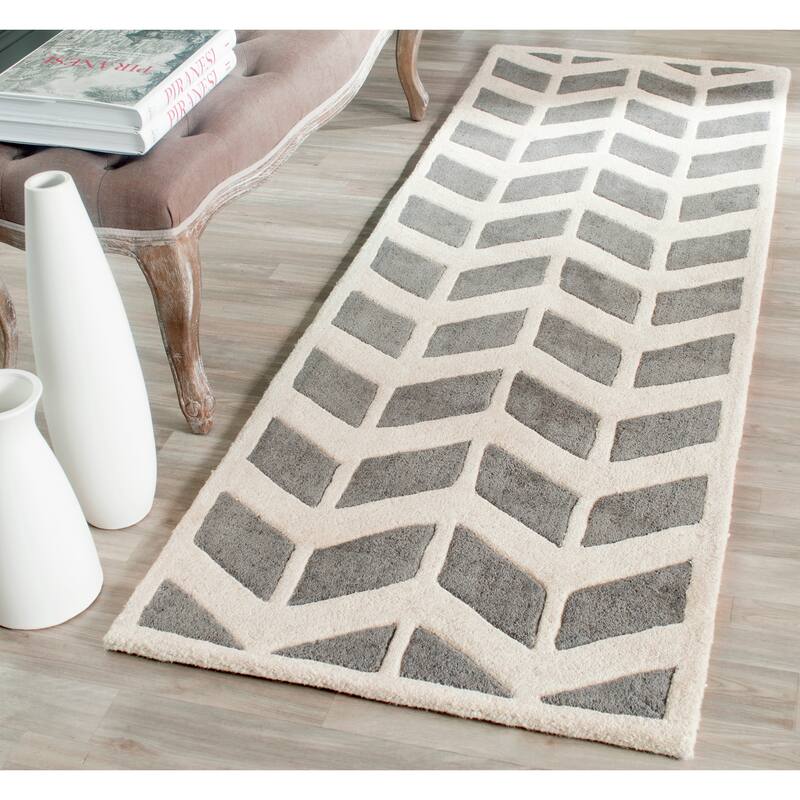 SAFAVIEH Handmade Chatham Aloyse Modern Wool Rug - 2'3" x 9' Runner - Dark Grey/Ivory