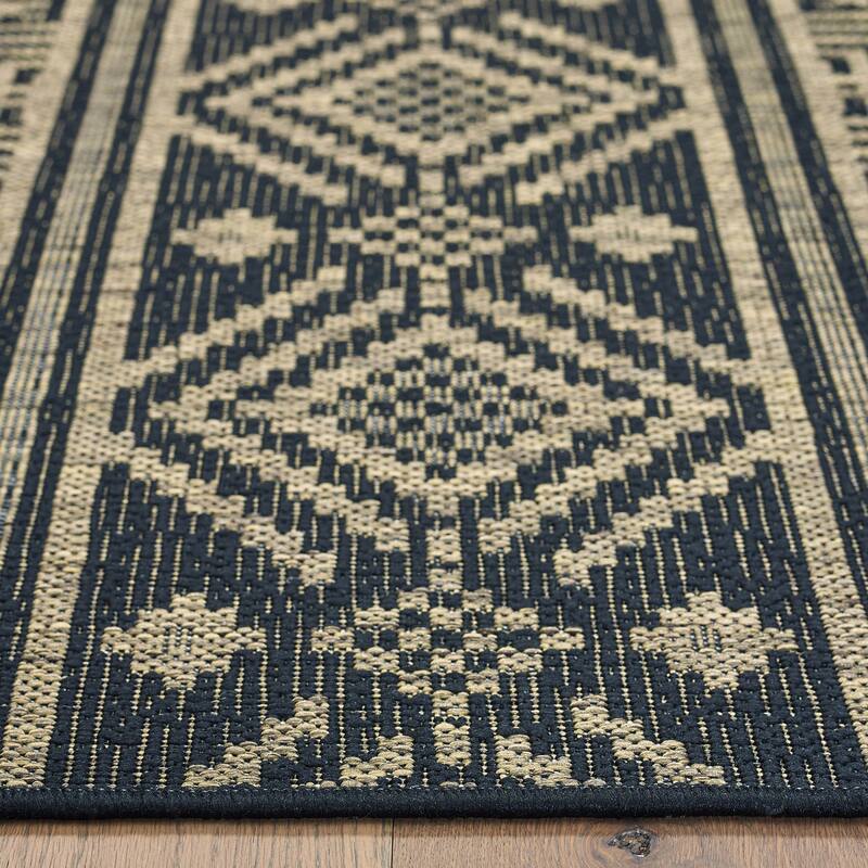 Sevita Sadie Geometric Black/Brown Indoor/Outdoor Area Rug