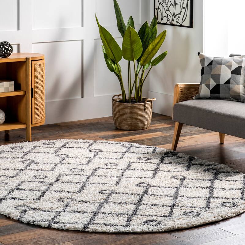 Nuloom Transitional Kristi Shag Area Rug - 4' x 6' Oval - Ivory