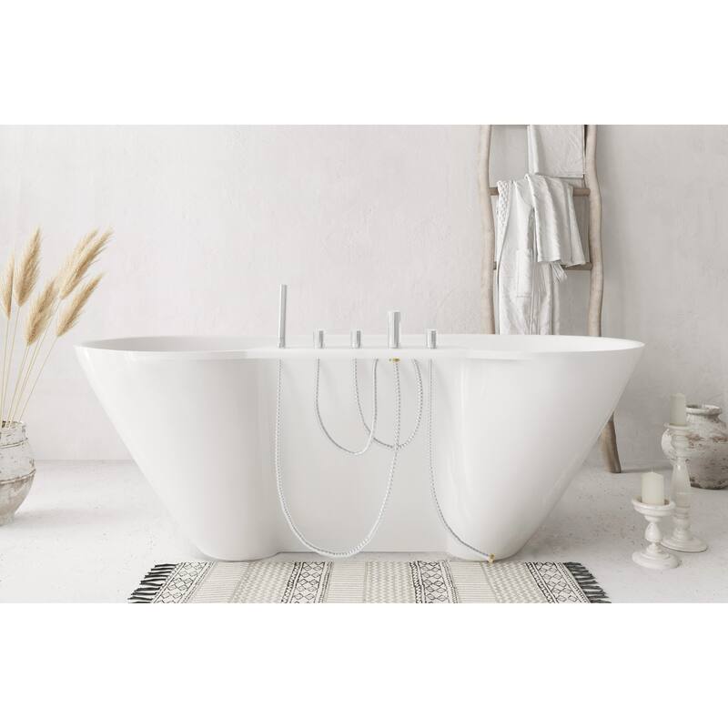 Nicolette Bathtub in Glossy White
