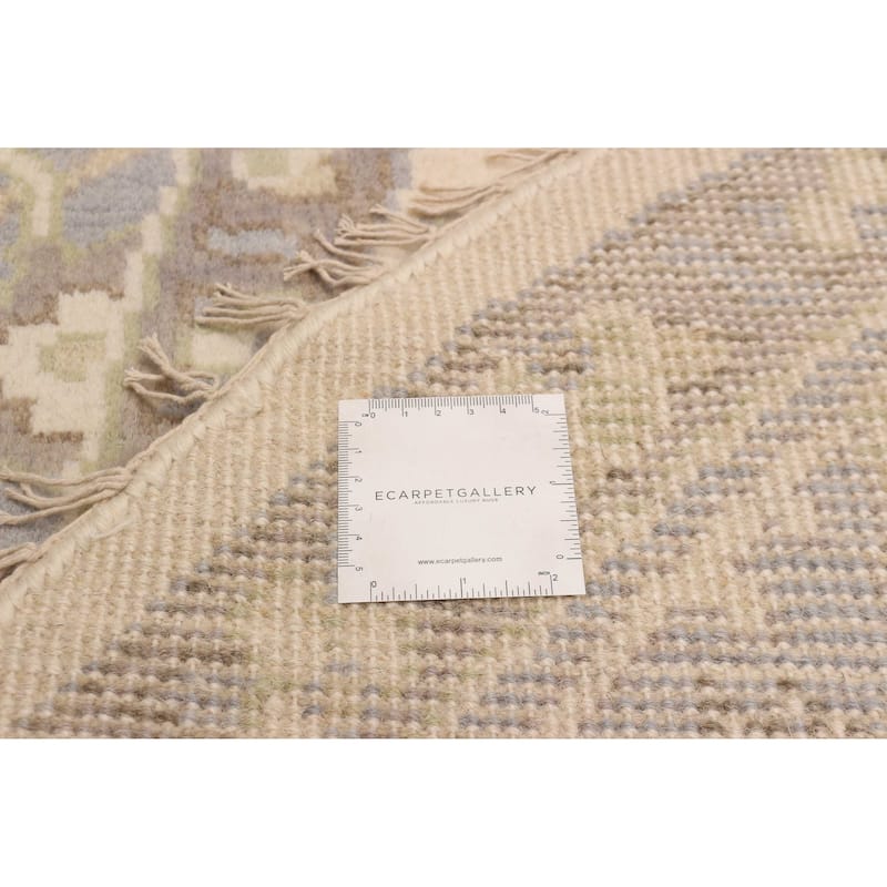 ECARPETGALLERY Hand-knotted Royal Oushak Cream Wool Rug - 8'0 x 8'0