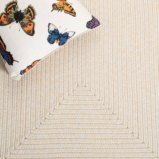 SAFAVIEH Handmade Braided Country Casual Lavada Rug
