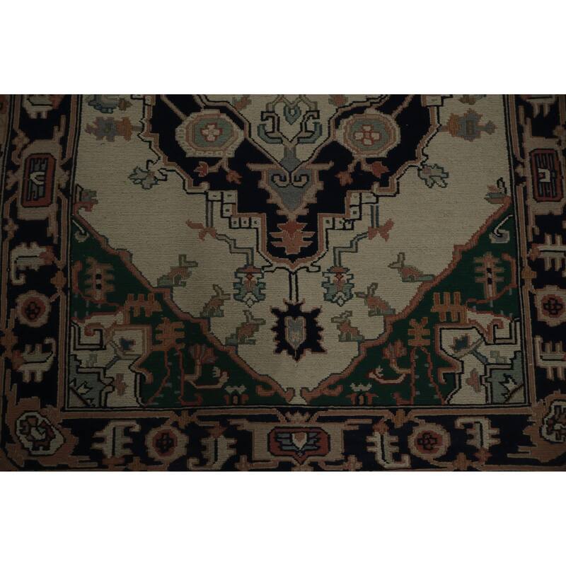 Hand Knotted Oriental 100% Wool Carpet Traditional Medallion Beige & Ivories Sumak Area Rug - 6' 0'' X 4' 1''