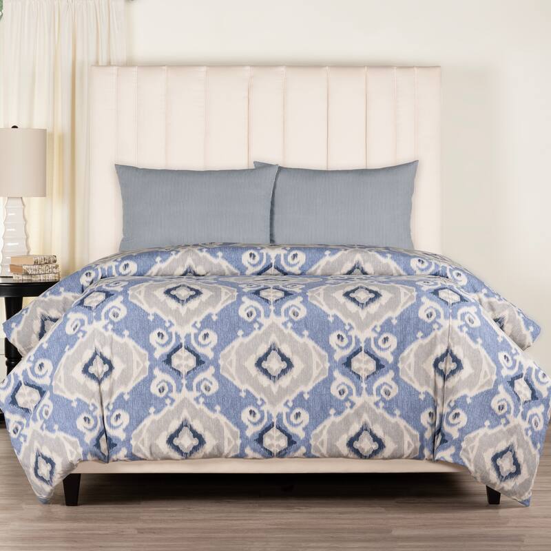 Magnolia Home Fashions Delhi Sky Duvet cover & shams Set