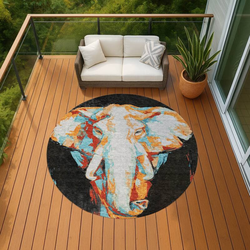 Machine Washable Indoor/ Outdoor Modern Elephant Chantille Rug - Black - 8' x 8'