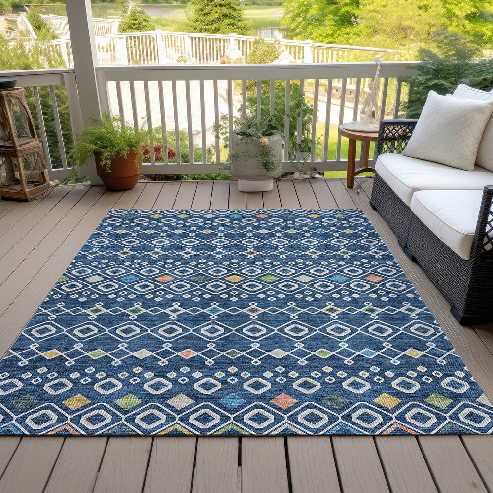 Machine Washable Indoor/ Outdoor Global Contempory Chantille Rug